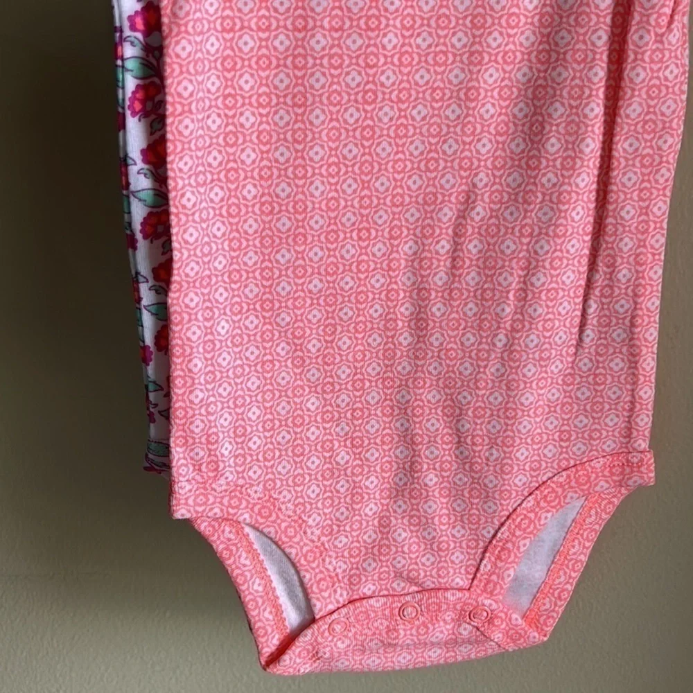 CARTER’s LITTLE BABY BASICS BODYSUIT GIRLS RUFFLE SIZE 6 months New with tags
